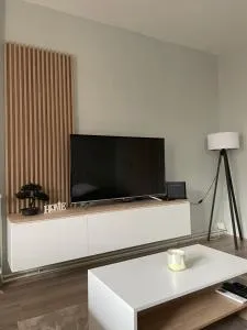 B Z Bros Apartment - Lavci