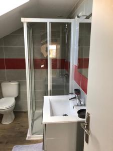 Maisons de vacances Gite La Grange sur les Bois : photos des chambres