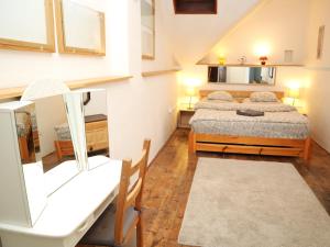 Old Town and Parking Assistance