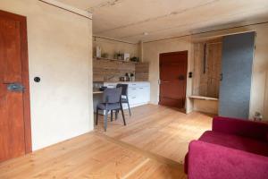 Genusspur - Schiefer Salon