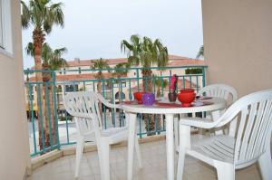 Appartement 2 pièces cabine situé au port 6 couchages -AR260-309