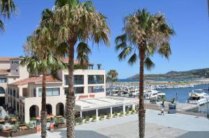 Appartement 2 pièces cabine situé au port 6 couchages -AR260-309