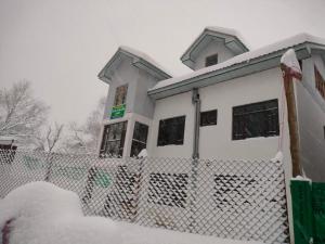 Hotel paying view resort