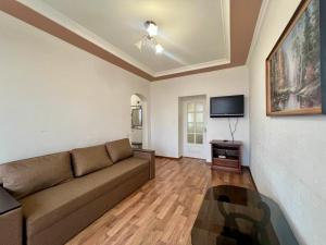 Apartments near Arena City