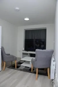 E and E Haven - Longley