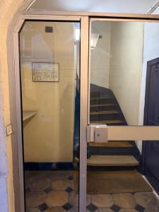 5 People Apt Centre Paris 3em in Meslay Marais