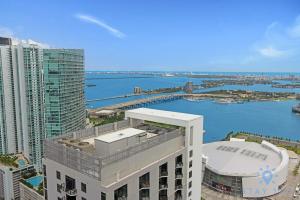 1 BR - City Views Gym & Pool