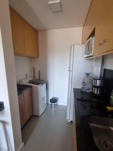 Canto Cigarra IV-Canasvieiras Estúdio Amarelo