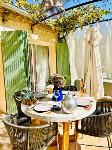 Maisons de vacances La Roucoulade Gite Slow Chic : photos des chambres