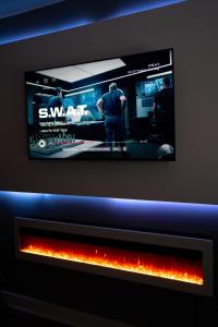 The luxe by Viennese Aparts 2 Bedroom!