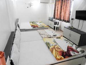 Hotel Shri Sai Darshan