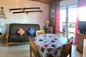 Appartements Appartement accueillant avec vue montagne, 25 m² : photos des chambres