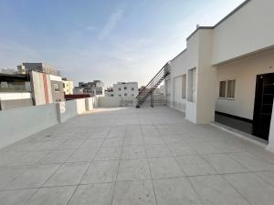 SkyView Penthouse MEE Homes near Hitech City