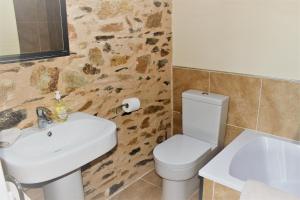 Maisons de vacances Gites at Le Tilleul - Le Cerisier : photos des chambres