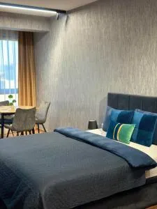 West Point Luxury studio - Ustina