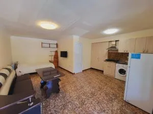 Ереван, студия - Avan