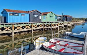 Maisons de vacances Gorgeous Home In Saint-Jean-D-angely : photos des chambres