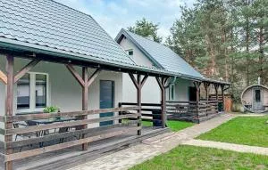 2 Bedroom Awesome Home In Ostroda - Zalewo