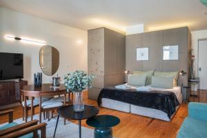 The Luxe Cube Apartment