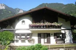 Haus Ebner - 万丹斯