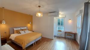 Sejours a la campagne Domaine de Treuillaud climatise piscine privee : photos des chambres