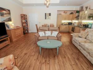 Apartment 7 Mansion House