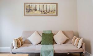 Host & Stay - Mayfield House