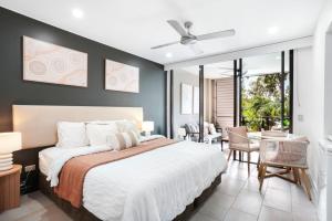 Studio 225 at Sea Temple