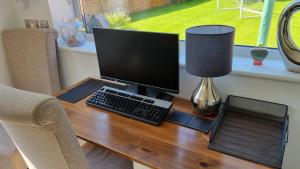 Sittingbourne 1 bed self-contained annex, with parking