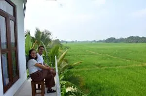 Lotus Leaf Resort - Katukeliyawa