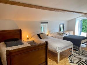 Maisons de vacances Demeure avec piscine : photos des chambres