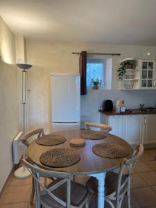 Appartements Bastidon de Gordes : photos des chambres