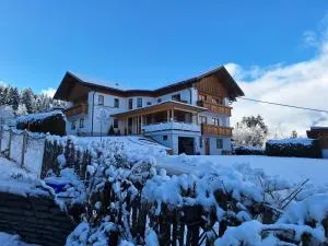 Pension- Appartement Kristall - Kirchbach