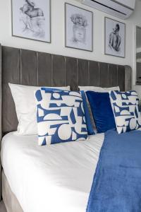 Appartements Suite avec jacuzzi & terrasse : photos des chambres