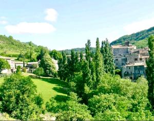 Maisons de vacances Gite lePigeonnier - Ardeche : photos des chambres