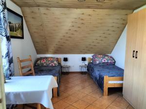 Agroturystyka nad Wigrami pokoje u Kasi i Tomka