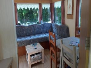 Maisons de vacances Well-equipped mobile home with garden in Normandy : photos des chambres