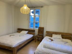 Old Rustic Simple Swiss Flat 60m2 Authentic Center Burgdorf Parking Small Bath