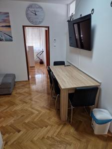 Apartman CESTICA