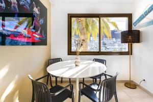 Casa LINC - Renovated Apt Close to Center and Beach