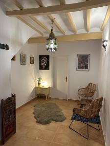 Oldtown family house with amazing terrace - 3 minutes from beach!