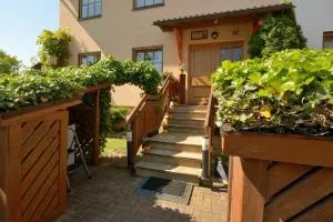 Geräumige 2-Zimmer Ferienwohnung in Freiburg - Umkirch