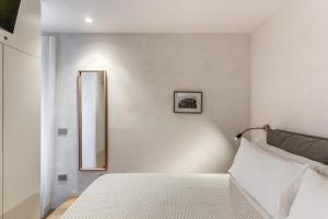 Domus Romano Piazza Farnese