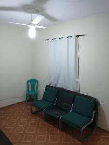 Casa 3 quartos próximo ao centro - Córrego dos Manos