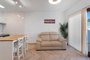 Apartamento Delfin Amarillo