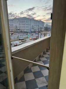 Apartament 3 camere lux cu terasă - Central Universitatea din Craiova - PARCARE GRATUITĂ