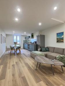 Appartements Doux Murmures, appartement 73m2 calme et elegant, 2 chambres : photos des chambres