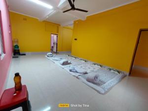 Entire ground flr & Lawn Jhargram Town