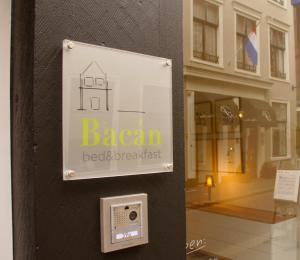 Bacán Bed & Breakfast