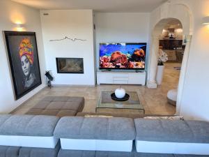 Villas Villa Prestige 5 etoiles, Piscine, Jacuzzi & Vue - Climatisation : photos des chambres